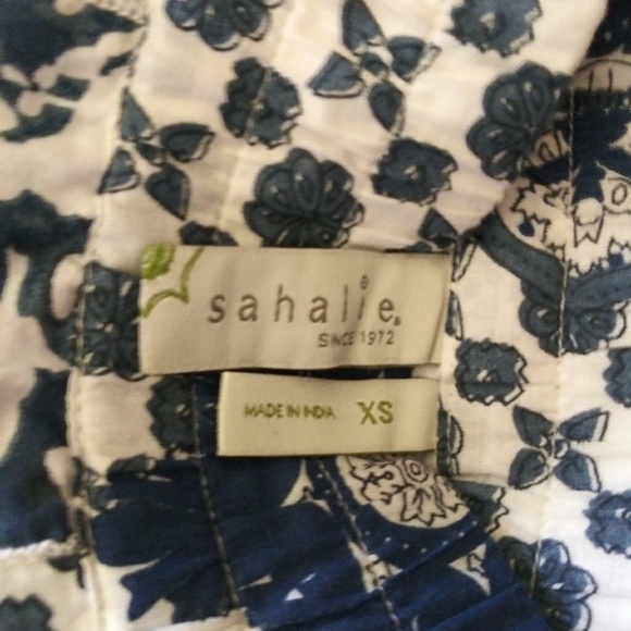 Sahalie Blue & white Skirt - Picture 8 of 8